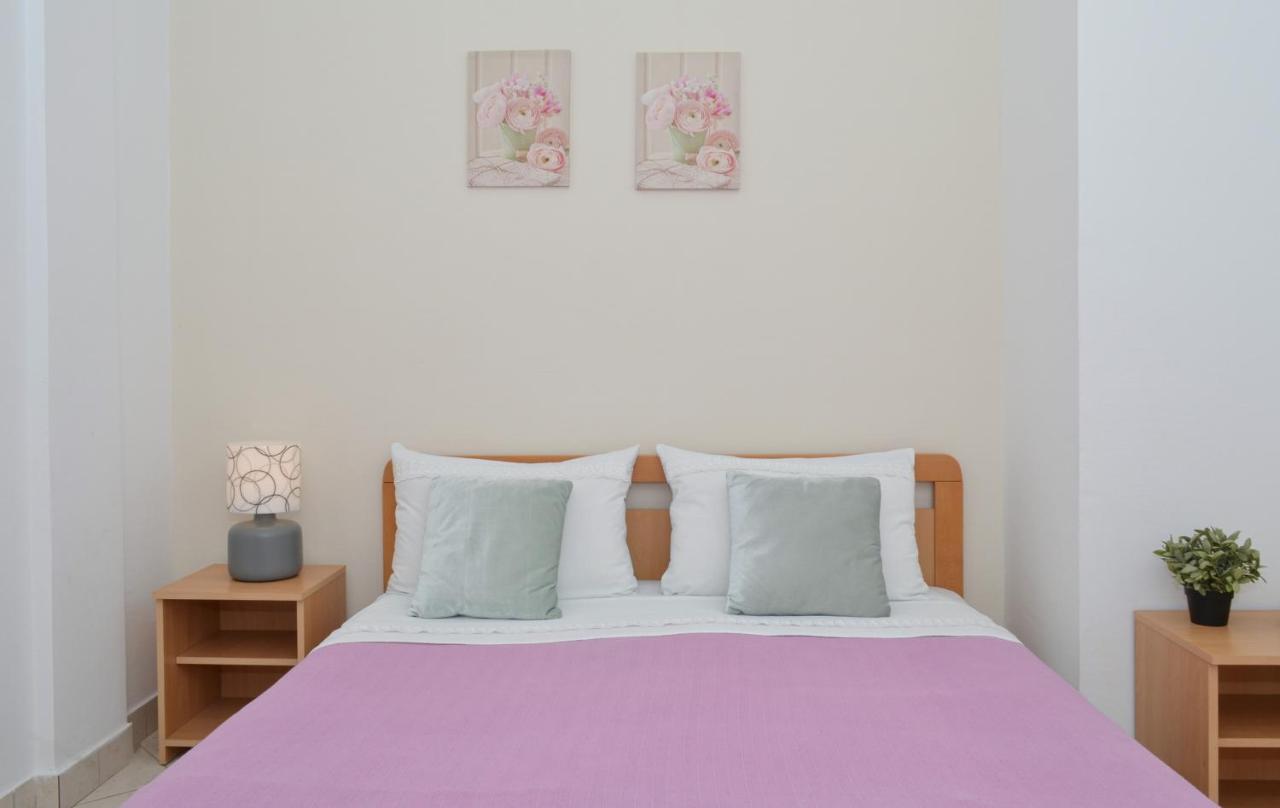 Apartments Nina Apartment Vinisce
