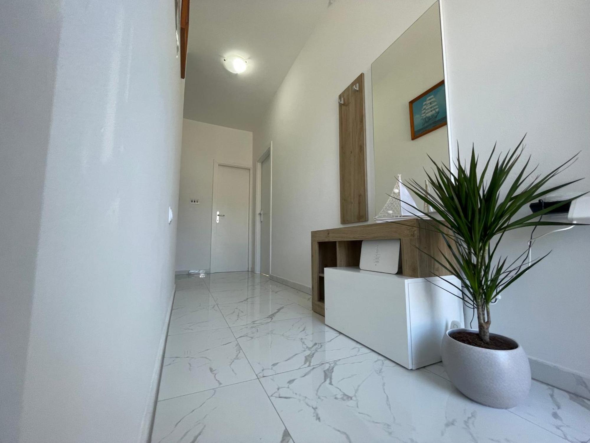 Apartment Apartments Nina Vinisce